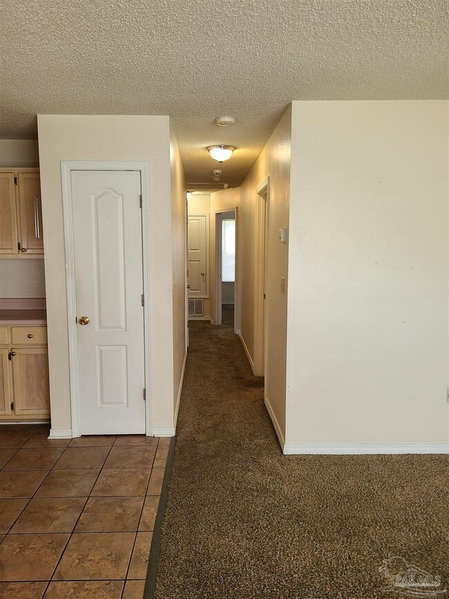 Building Photo - 2248 Sparrow Ln
