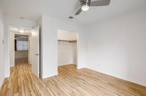 Foto del edificio - 6910 Hart Ln