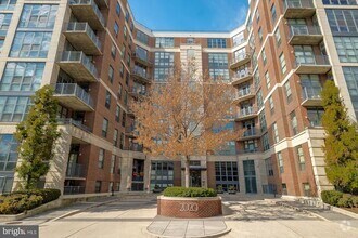 Building Photo - 2020 12th St NW