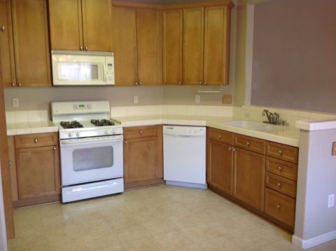 Building Photo - 1707 Cherrywood Way