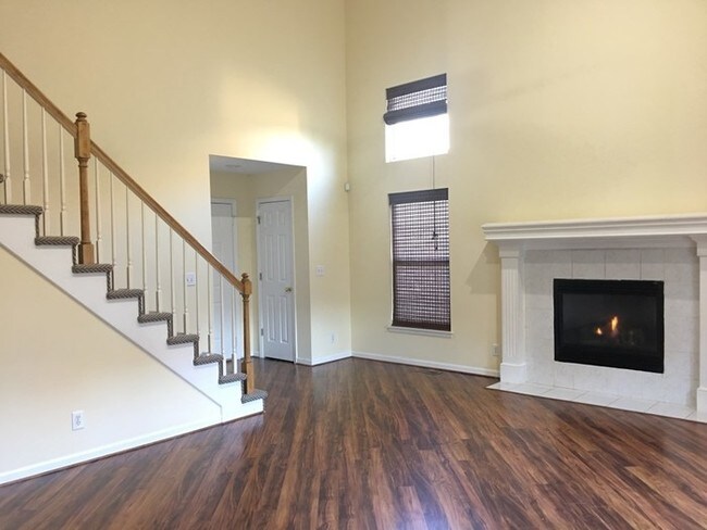 Building Photo - 7719 W 148th St