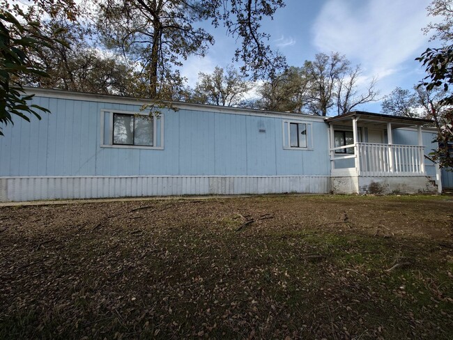 Building Photo - Modular Home with Available Pasture