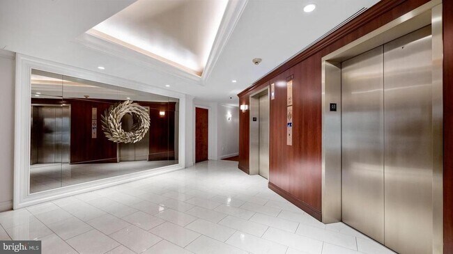 Foto del edificio - 955 26th St NW