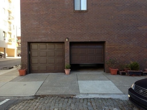 Building Photo - 100 N 22nd St