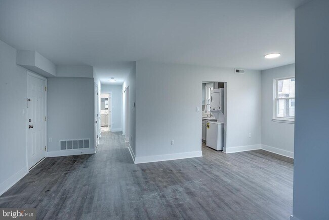 Foto del edificio - 20 Florence Tollgate