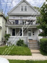 Building Photo - 101 Howell St