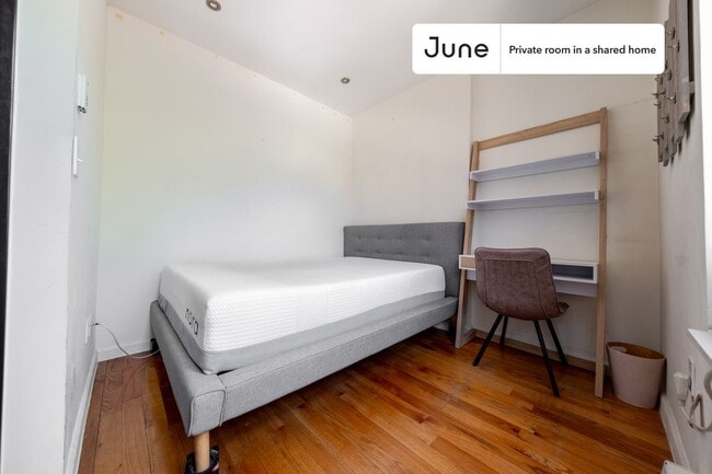 Building Photo - Room in Shared 3 bed/1.5 bath home in Central Harlem