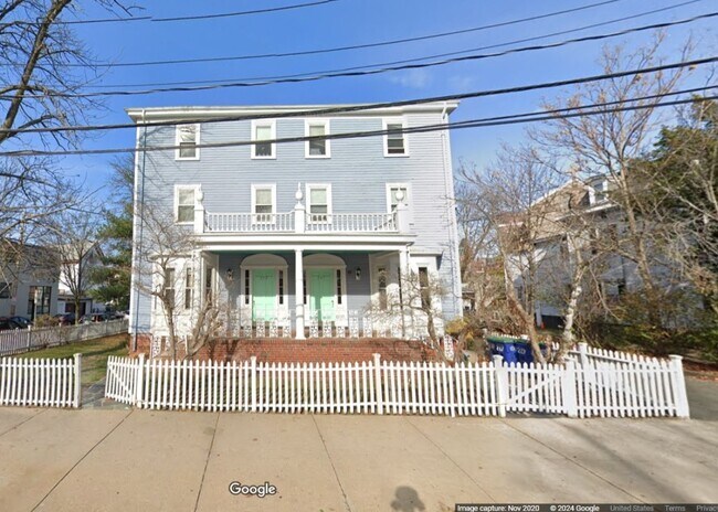 Building Photo - 268 Washington St