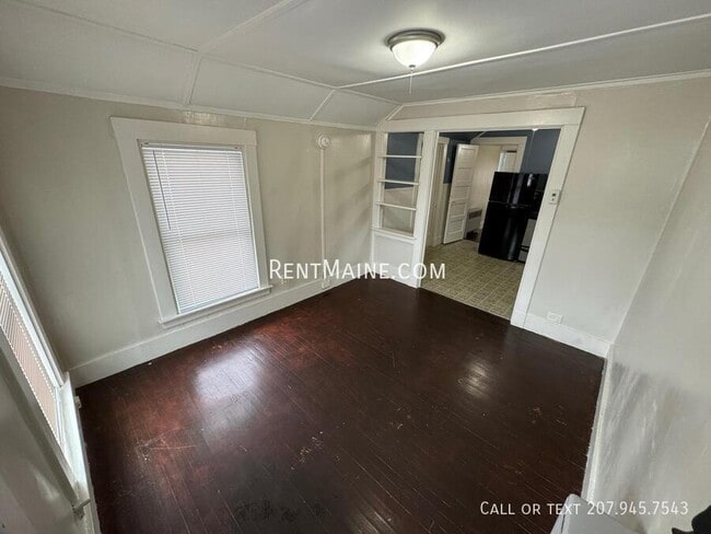Building Photo - 145 Essex St