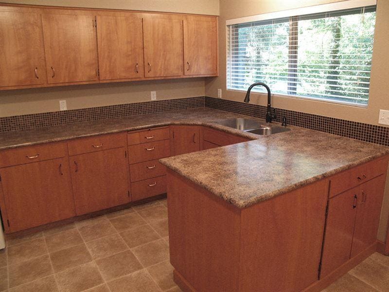 Very large kitchen with glass tile backsplash - 9604 SW Morrison St