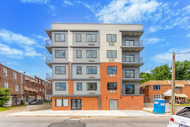 Interior Photo - Walnut Lofts