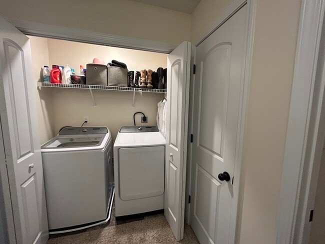 Laundry - 408 Justice Farm Dr