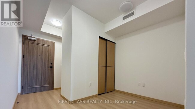Building Photo - 3429-3429 Sheppard Ave E