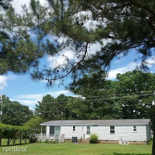 Foto del edificio - 3 br, 2 bath Mobile Home - 1340 Bass Lake Rd.