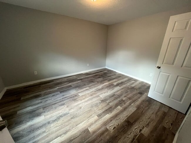 Foto del edificio - 701 Tropic St