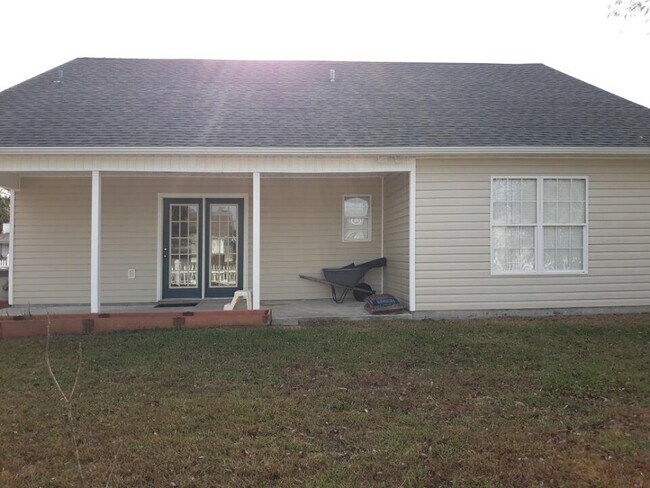 Building Photo - 309 Foxhall Rd