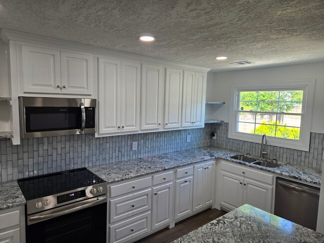 Foto del edificio - 2936 Whistler Ln