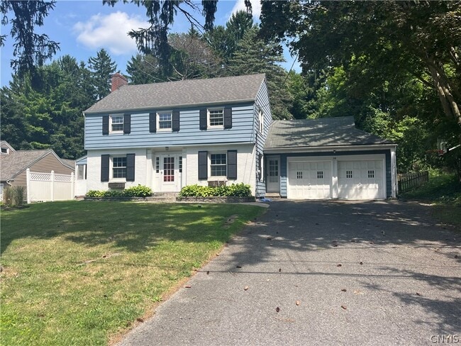 Building Photo - 10 Ely Dr