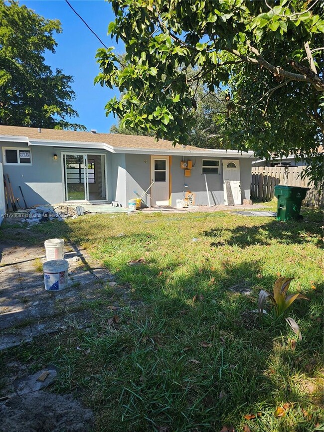 Building Photo - 2 bedroom in Miramar FL 33023