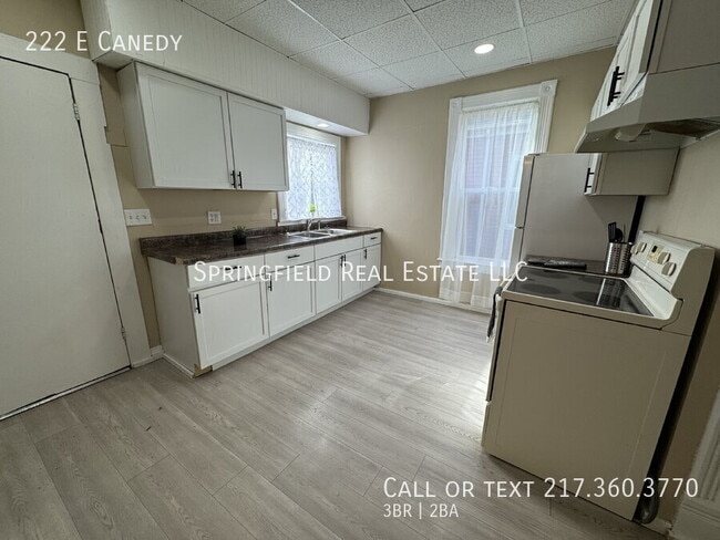 Foto del edificio - 222 E Canedy St