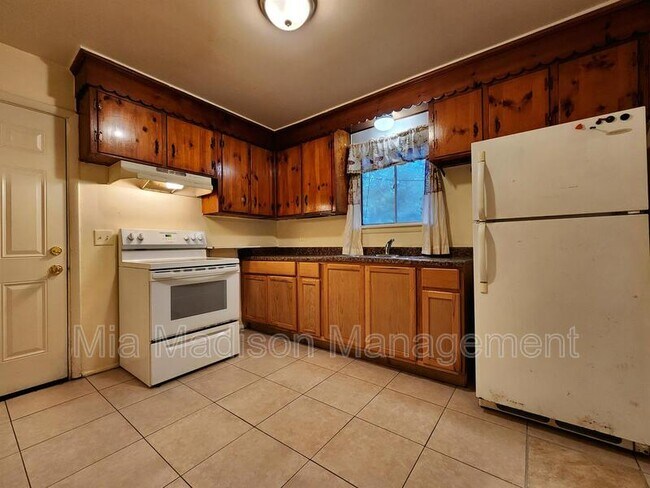 Foto del edificio - 39 E Fairmont Ave