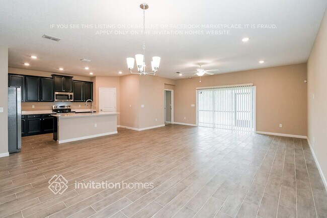 Foto del edificio - 9835 Lemon Balm Wy