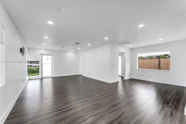 Building Photo - 12205 SW 42nd St
