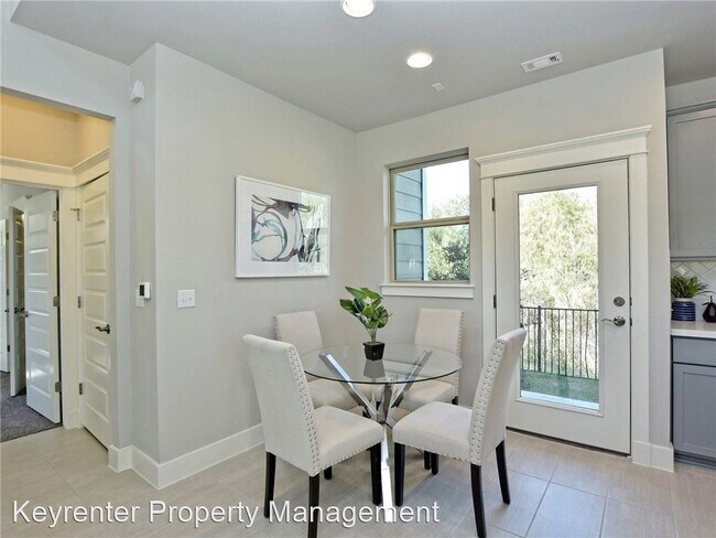 Building Photo - 2 br, 2.5 bath House - 10608 Wills Loop