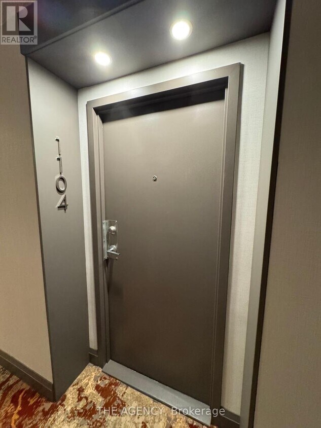 Photo principale - 1155 Bough Beeches Blvd