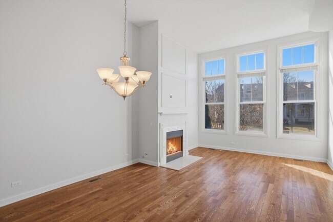 Foto del edificio - 1891 Admiral Ct