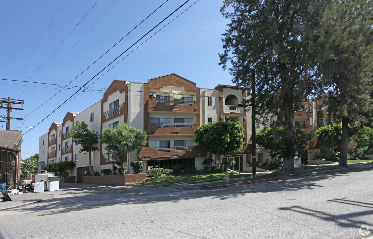 Primary Photo - Otsego Villas