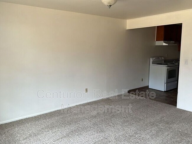 Foto del edificio - 584 Ford St SE