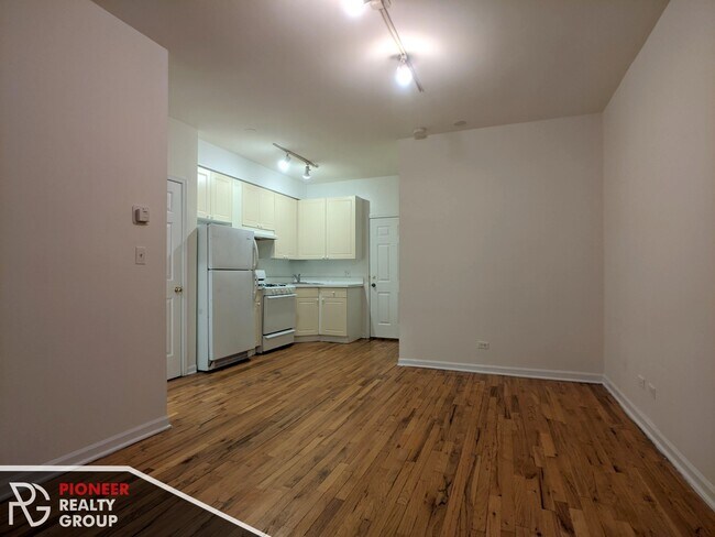 Foto del edificio - 917 W Dakin St