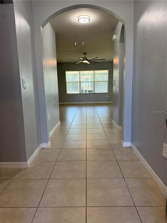 Building Photo - 25181 Doredo Dr