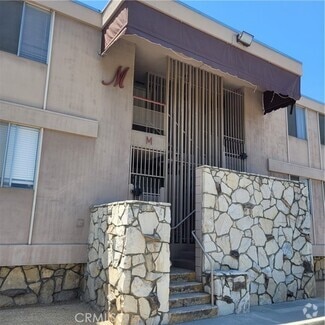 Building Photo - 6979 Palm Ct