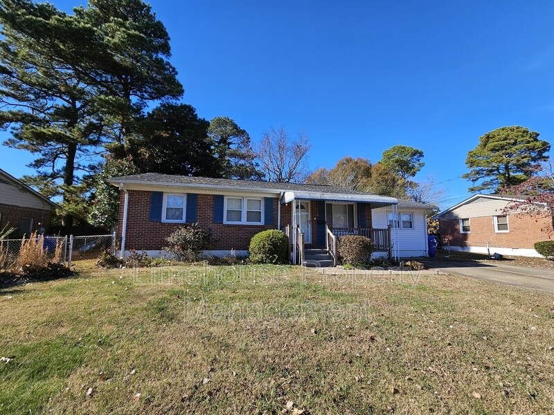 Foto principal - 1510 Cavalier Blvd