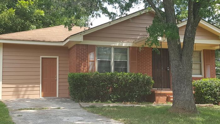 Primary Photo - 3 Bedroom brick ranch Home
