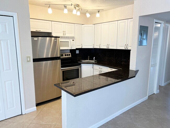Foto del edificio - 4050 NE 12th Terrace