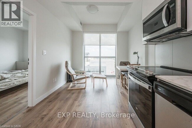 Building Photo - 60 Frederick St