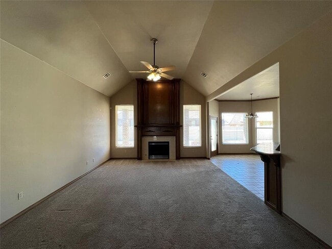 Building Photo - 16505 Moorgate Ln