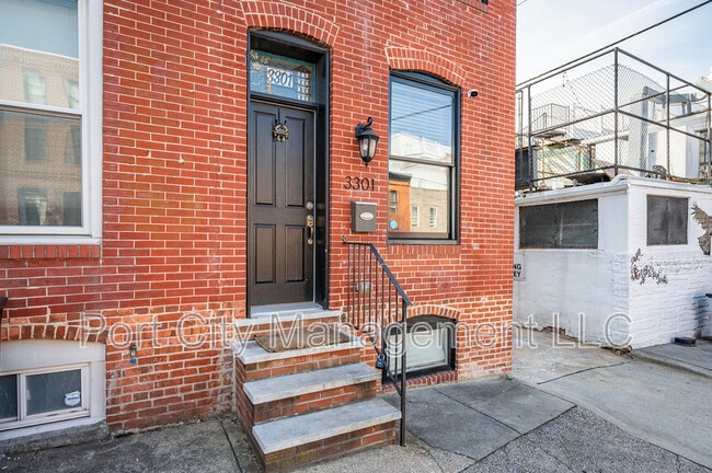 Building Photo - 3301 Fleet St