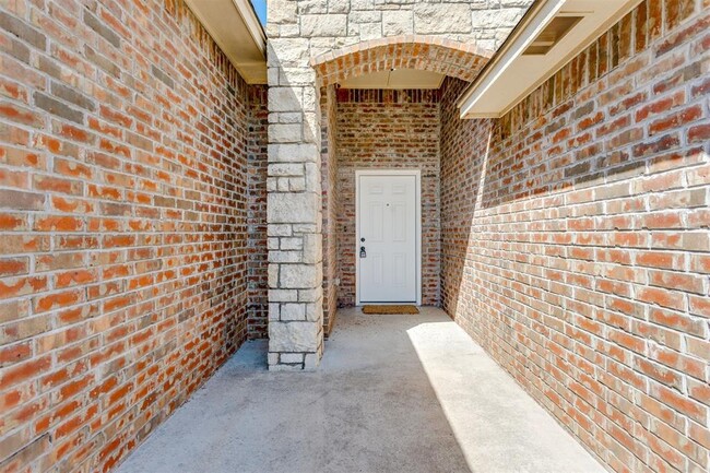 Building Photo - 3719 Black Forrest Ct