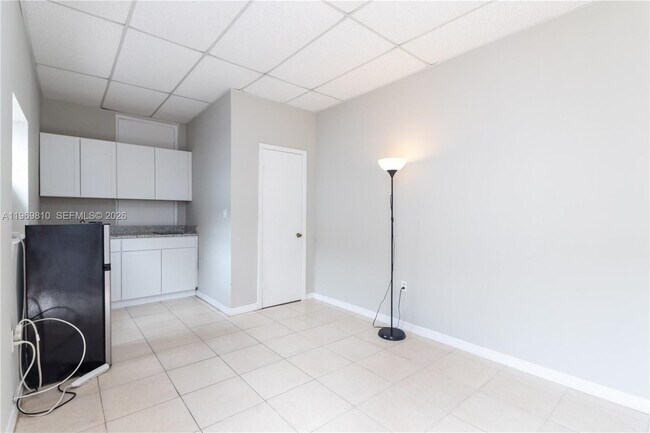 Foto del edificio - 5807 SW 41st St