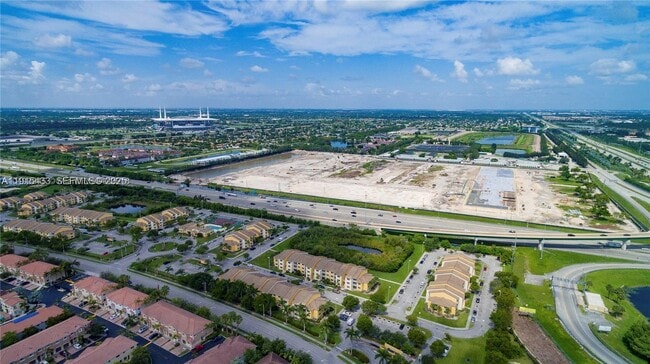 Building Photo - 21416 NW 13th Pl