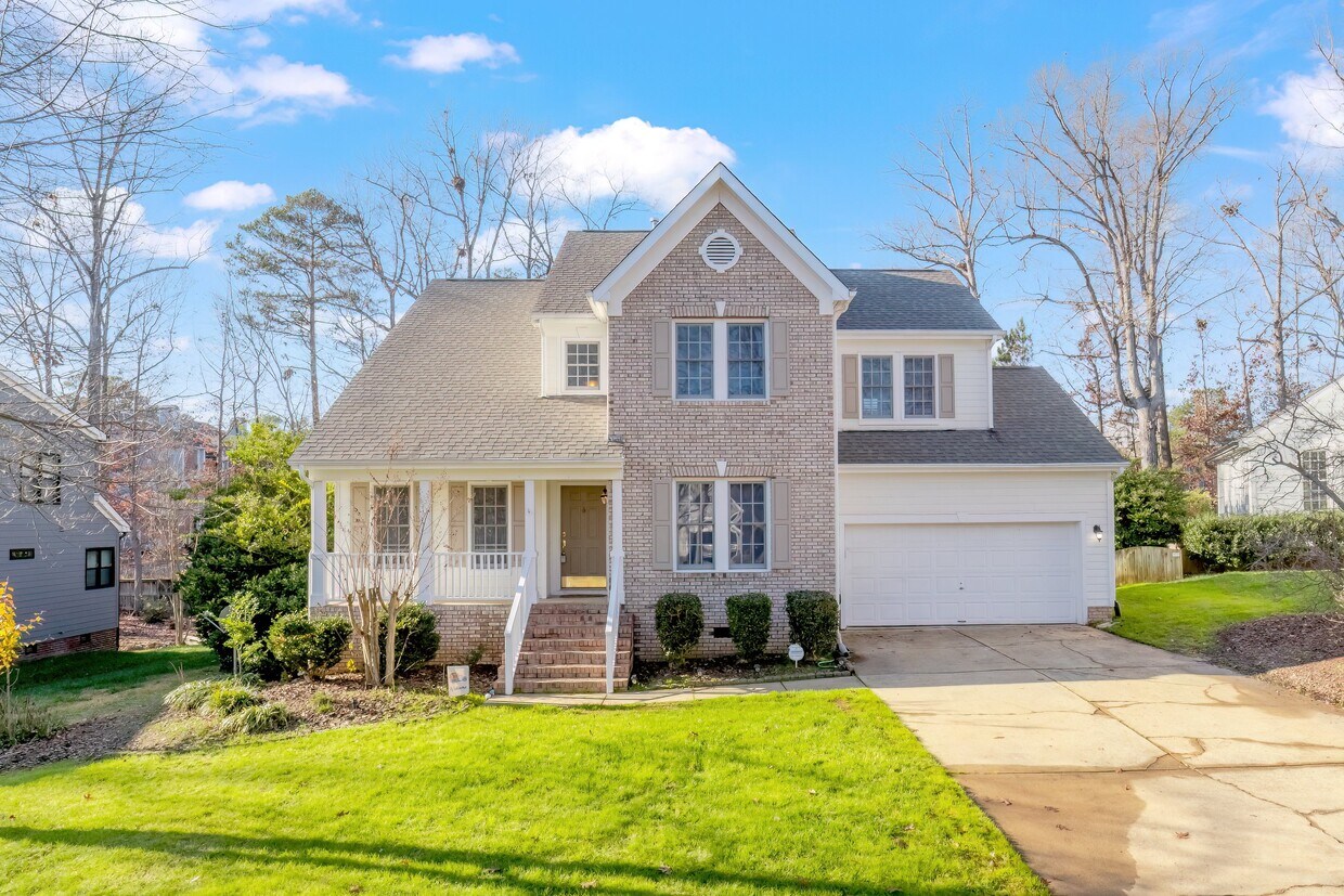 Primary Photo - 304 Roebling Ln