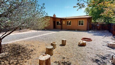 Building Photo - 508 Camino Solano