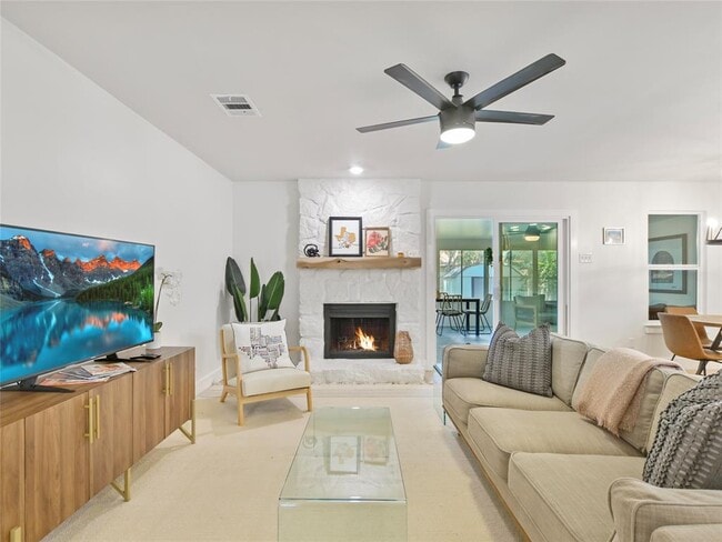 Foto del edificio - 3601 Ambleside Dr