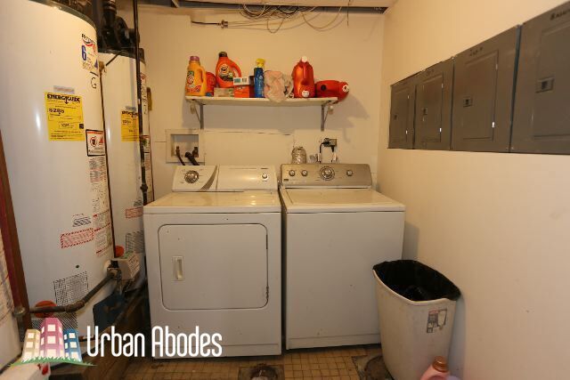 Building Photo - 3446 N Bell Ave