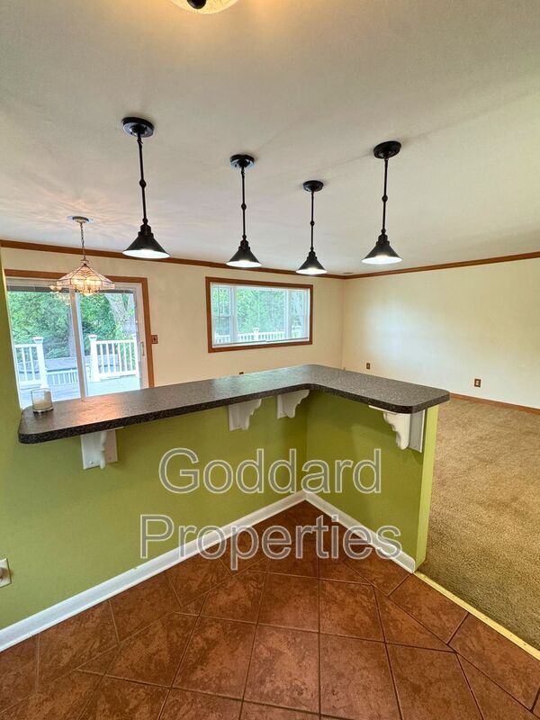 Foto del edificio - 4210 Haycoke Rd