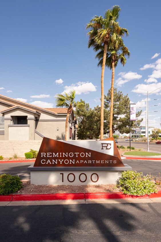 Foto principal - Remington Canyon Apartments